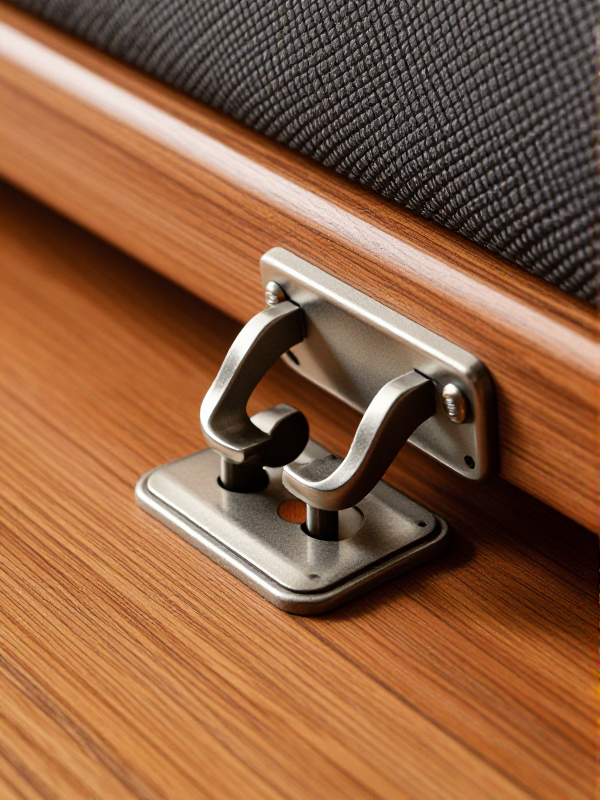 is luxury vinyl flooring toxic